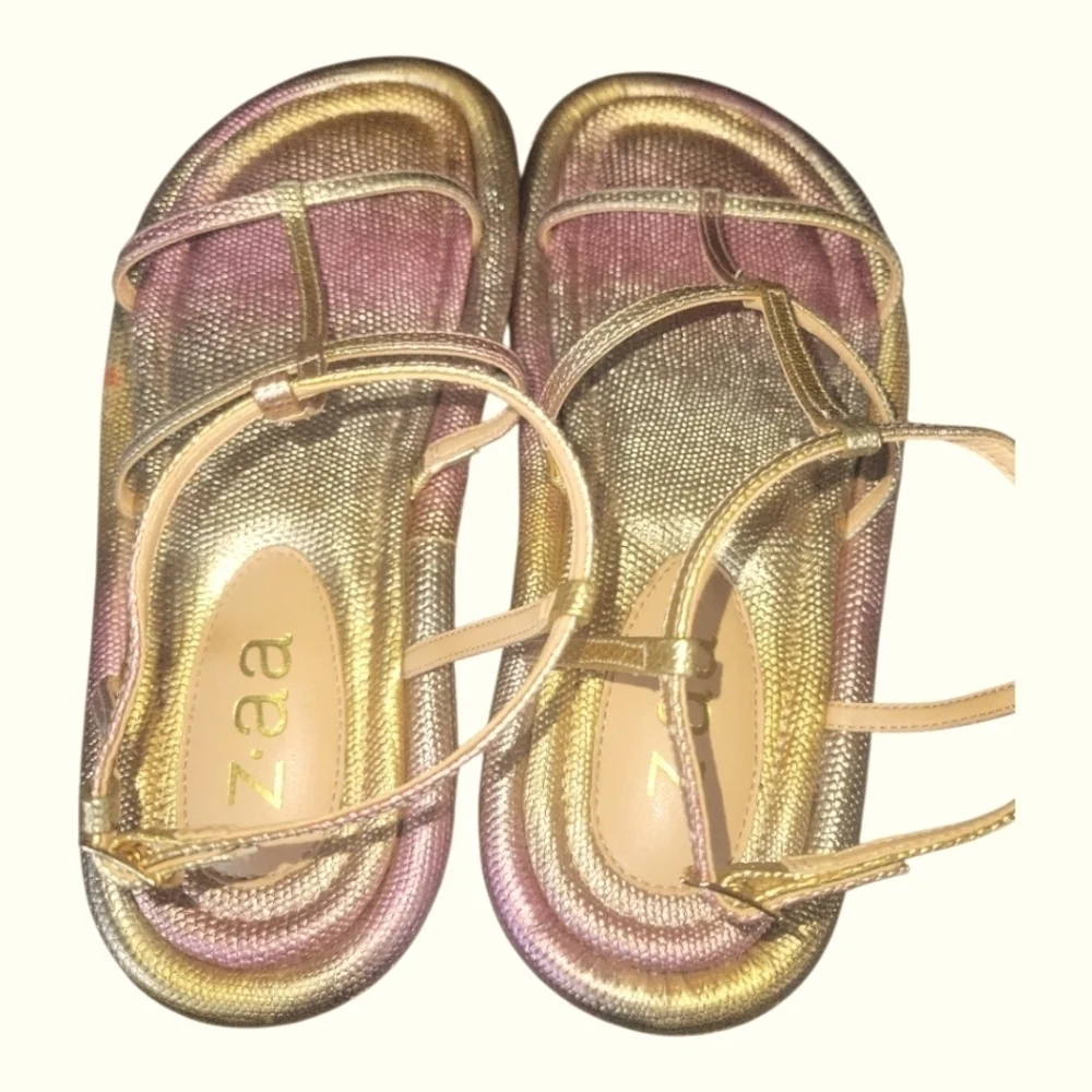 Z.aa Metallic Ombre Gold and Tan Strappy Sandals Made In Brazil US 7 EU 38 BR 36